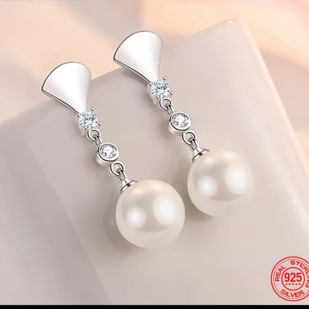 Sophisticated White Pearl S925 Silver Earrings